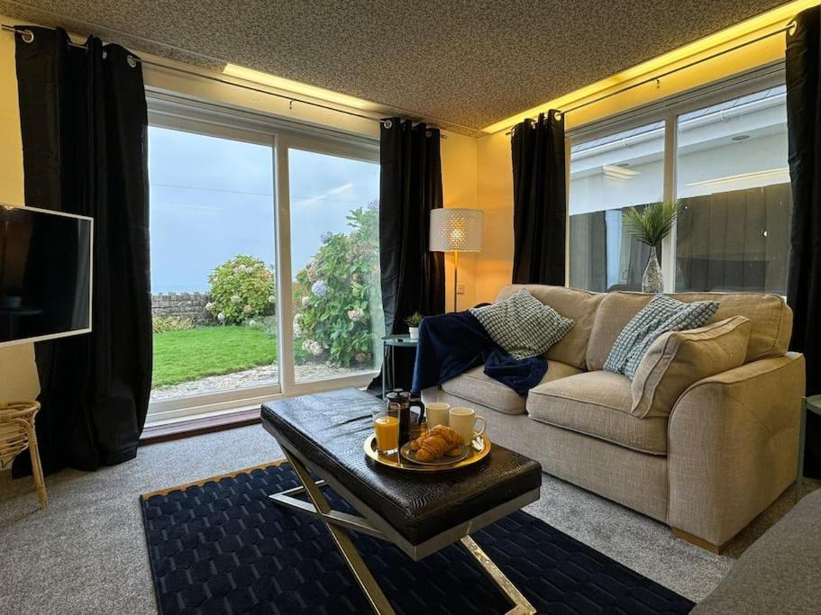 Hébergement de vacances Spectacular Seaview - House - 2br - Sleeps 6 Bornemouth